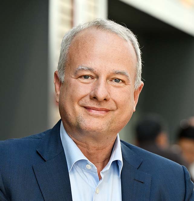 asml-20221231_g162.jpg